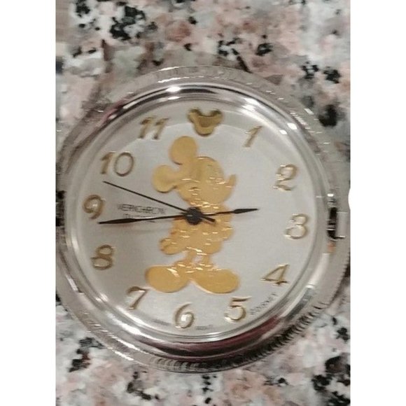 NIB DISNEY Mickey Mouse Pocket Watch - Picture 6 of 7